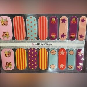 NEW Nail Strips - Colorful Designs